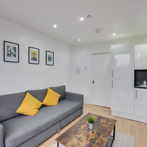 Relax In A Modern By The Centre & Bute Park Cardiff