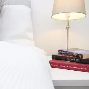 Pensión Premium Guesthouse, Fast Wi-fi, Street Free Parking, Central, Fully Equipped, Cardiff