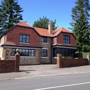 Ty Mynydd Cardiff