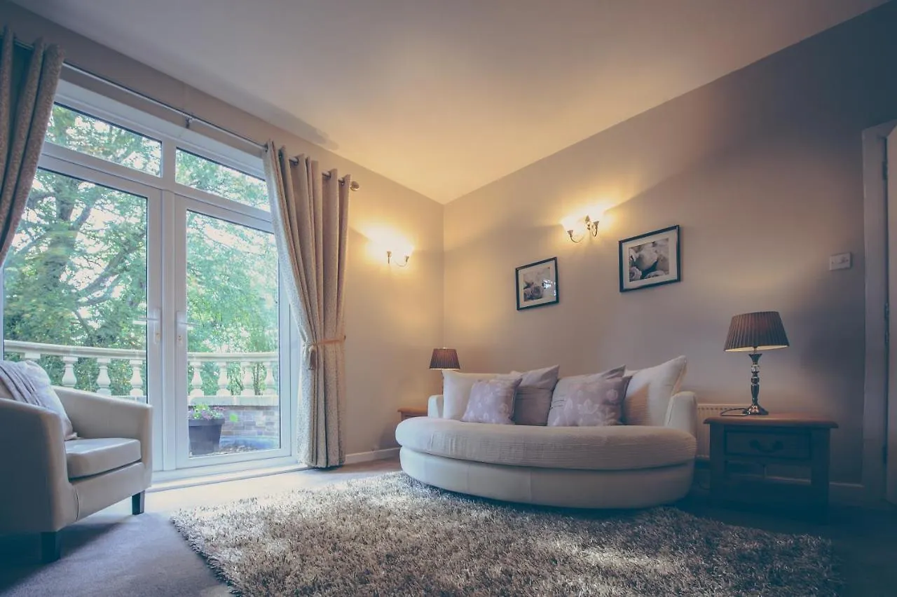 De Courceys Manor Suites&Cottages Cardiff Storbritannien