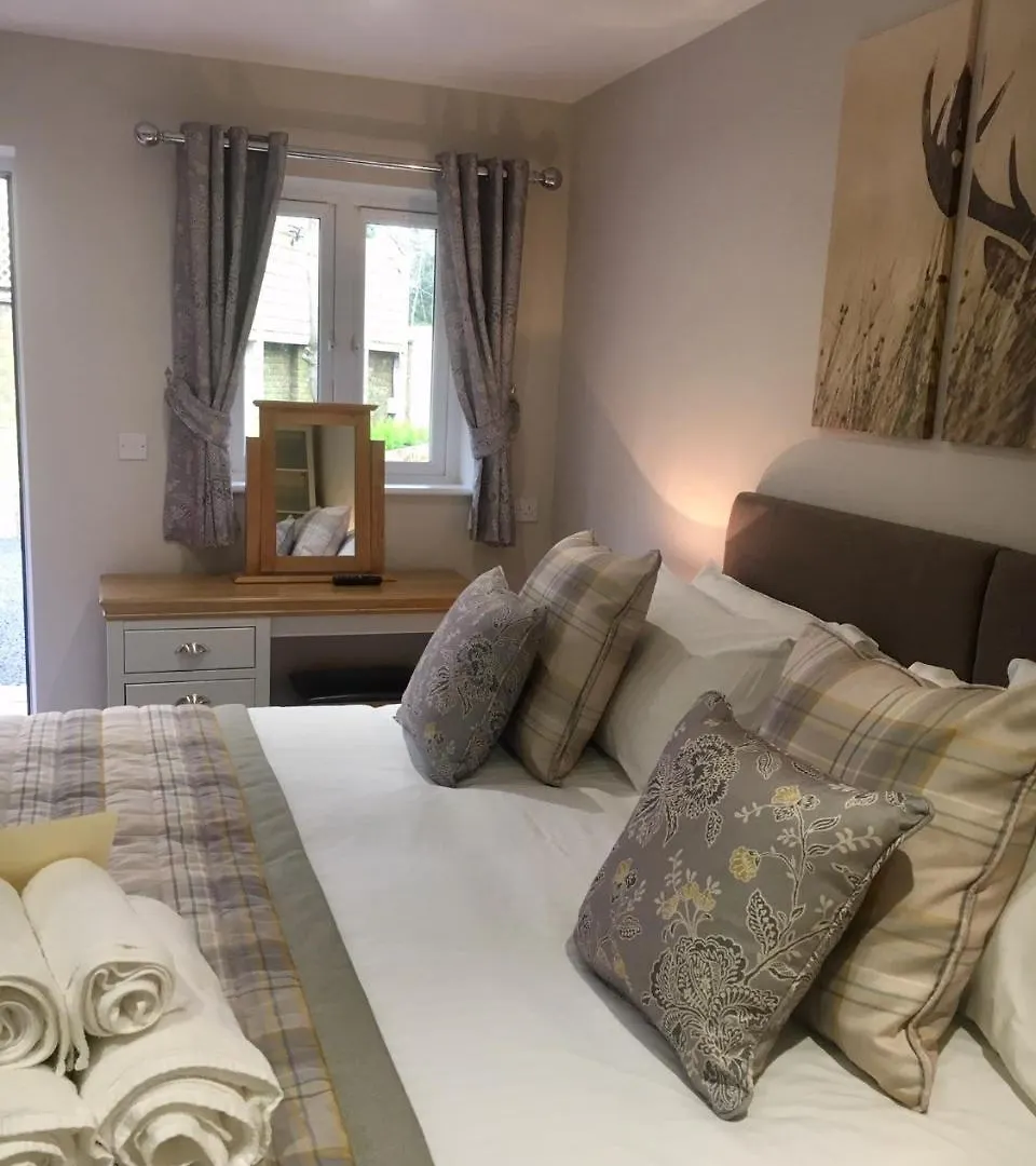 Lantställe De Courceys Manor Suites&Cottages Cardiff