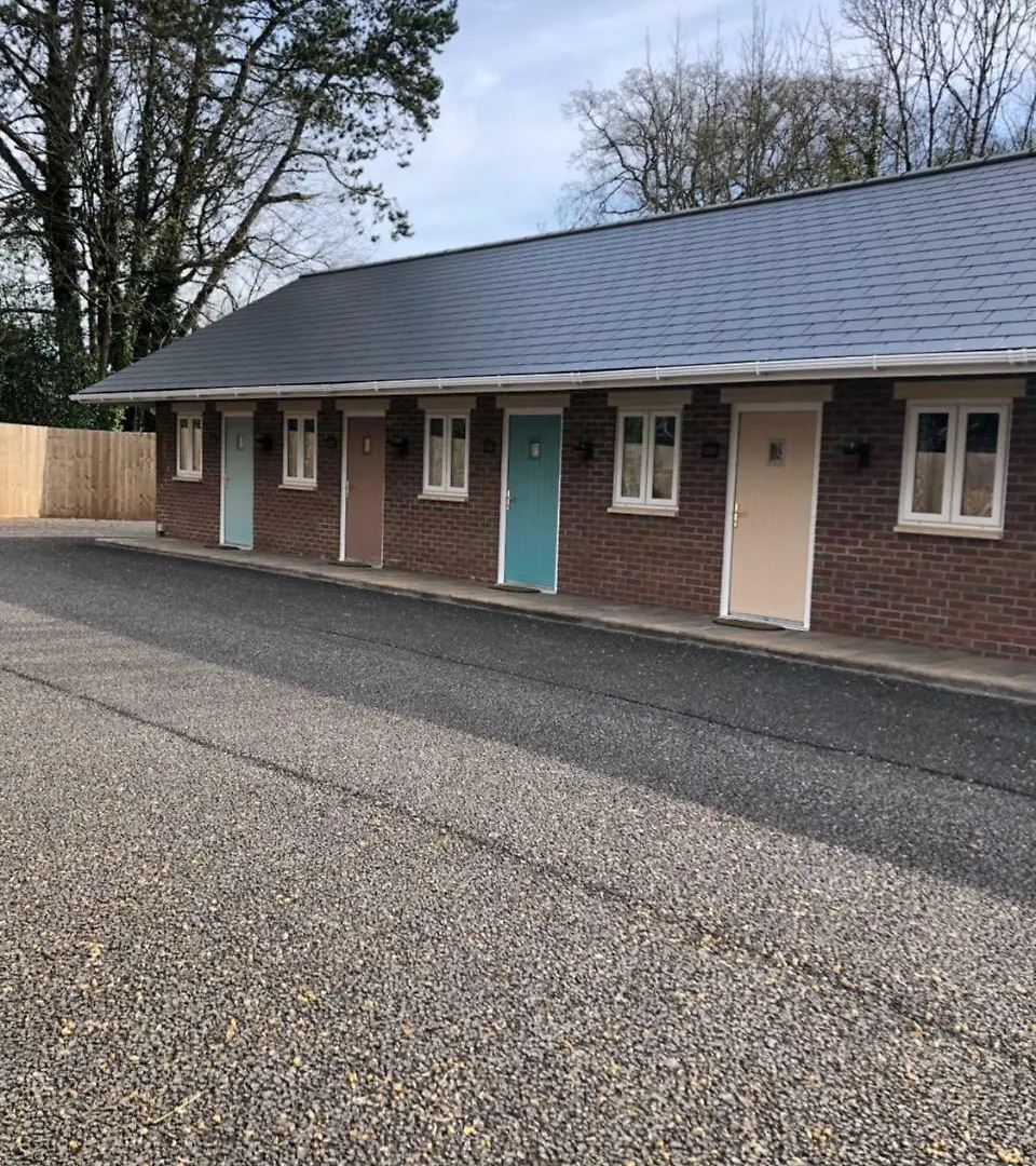 Lantställe De Courceys Manor Suites&Cottages Cardiff
