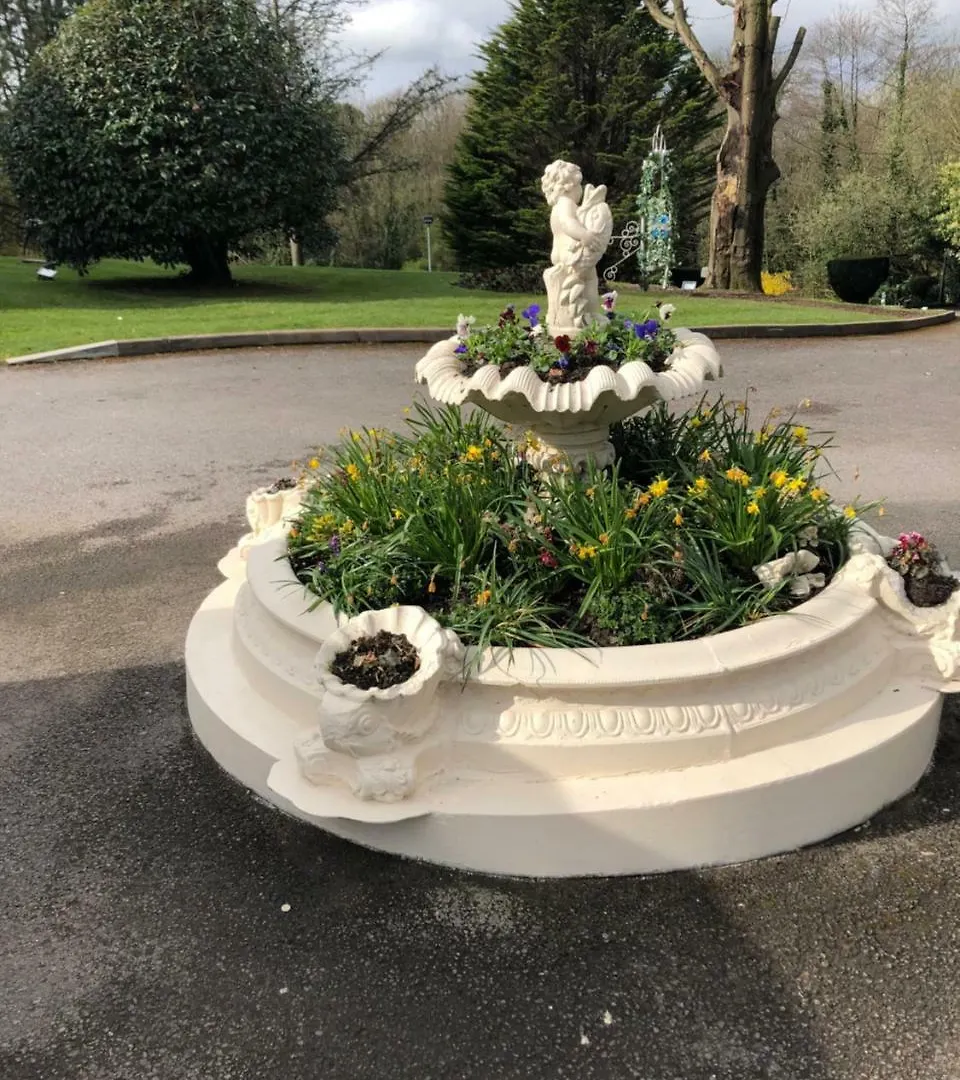 Lantställe De Courceys Manor Suites&Cottages Cardiff